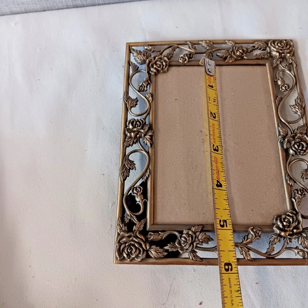 Vintage Ornate Brass Tone Metal Rose‎ Floral Picture Frame 3.5x5  Cottagecore